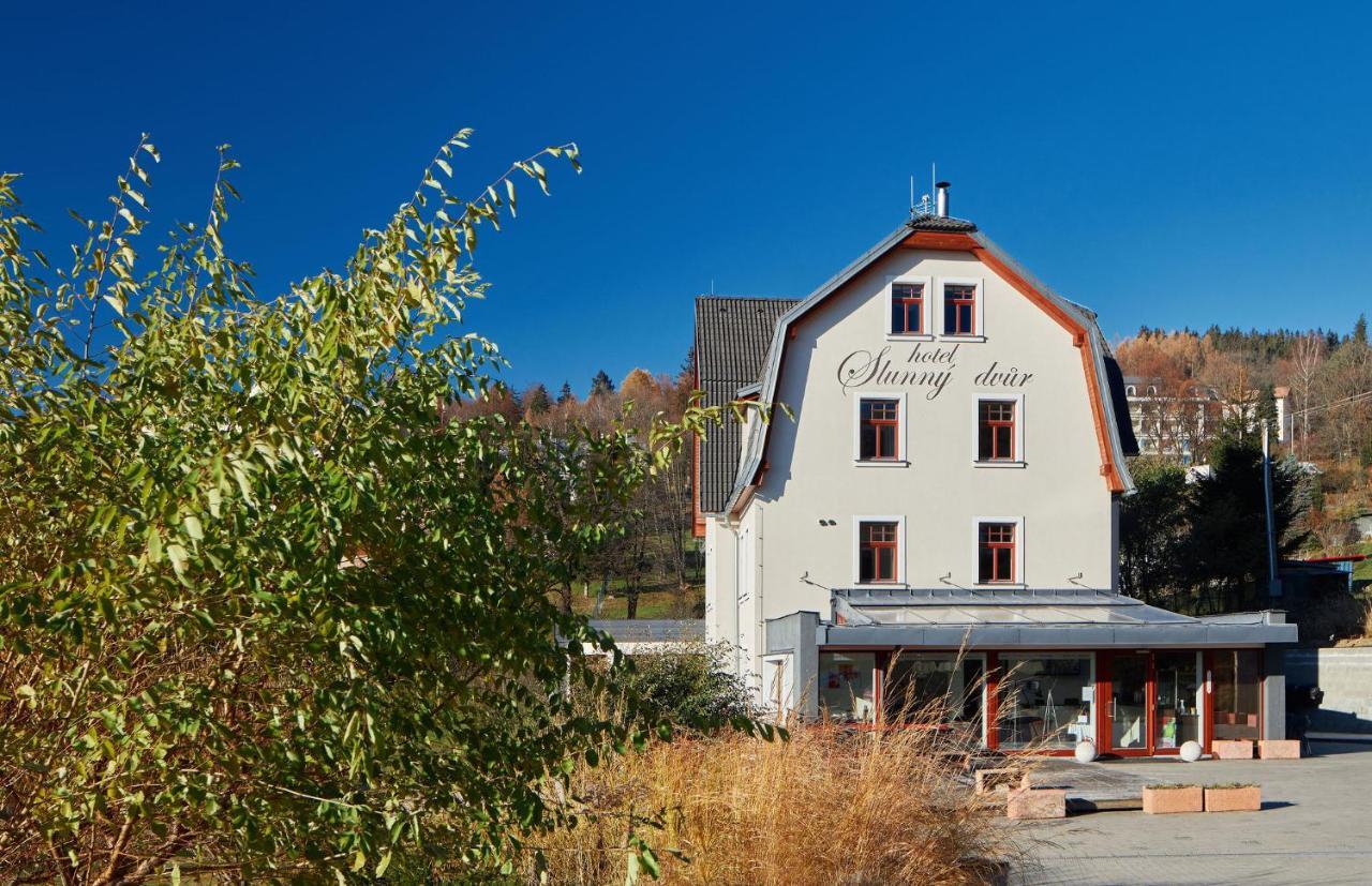 Hotel Slunny Dvur Jesenik Exterior photo