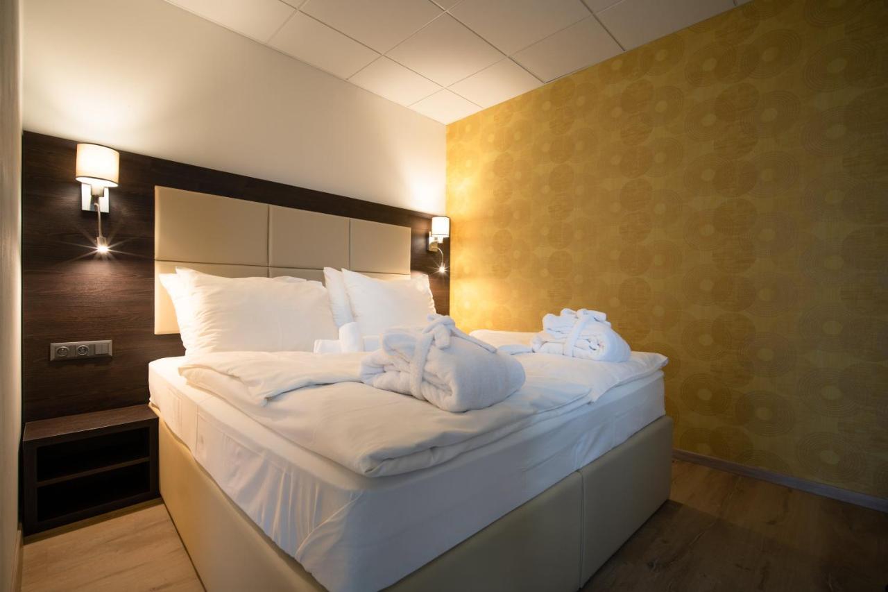 Hotel Slunny Dvur Jesenik Exterior photo