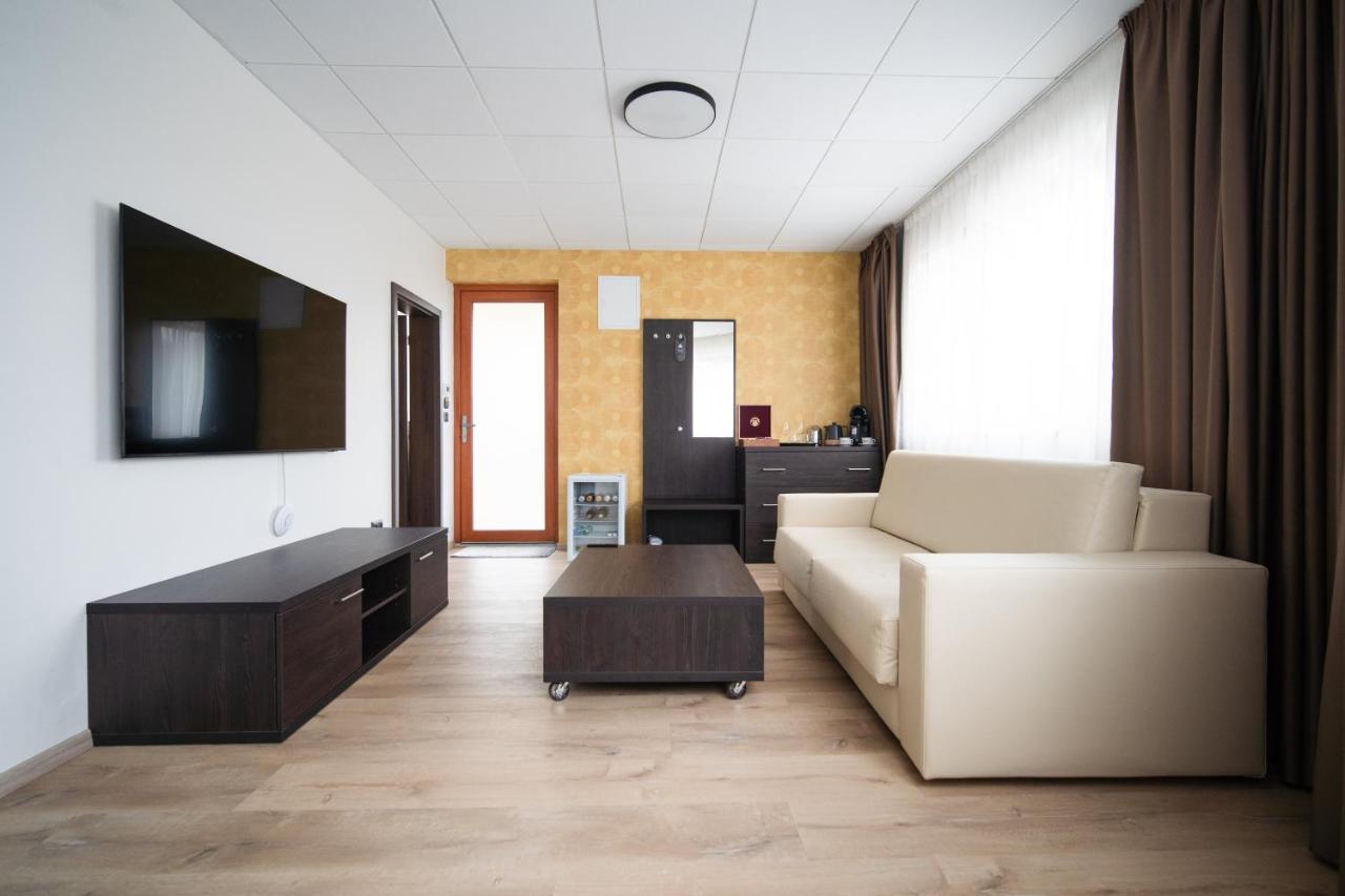 Hotel Slunny Dvur Jesenik Exterior photo
