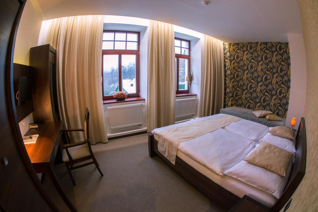 Hotel Slunny Dvur Jesenik Exterior photo